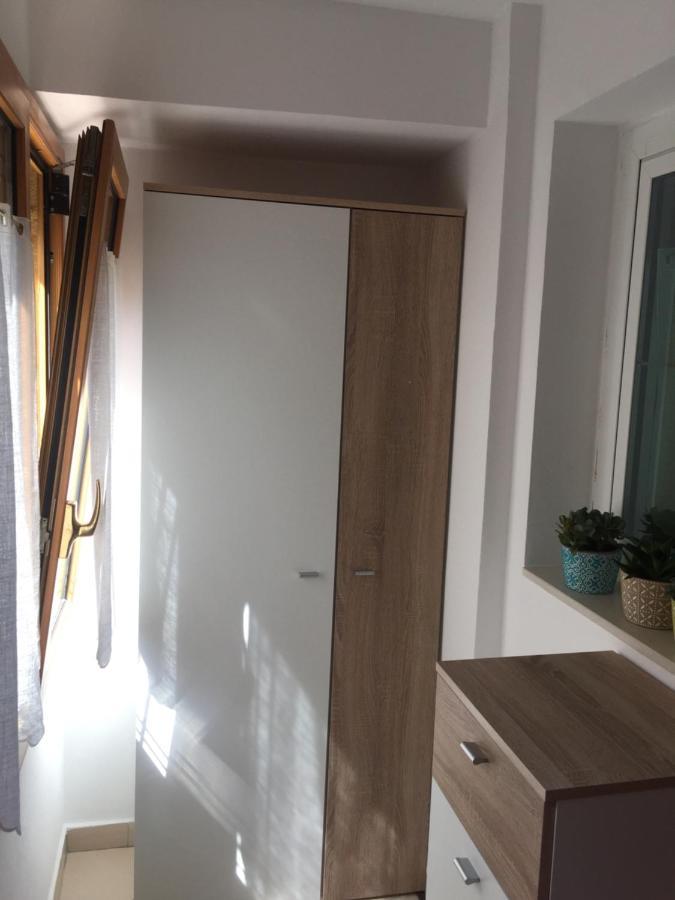 Apartma Изола Екстериор снимка